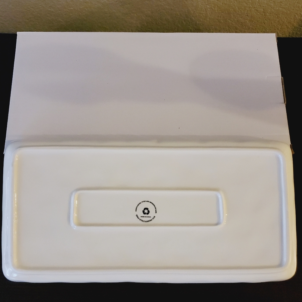 Serving Plate - Picture 3 of 3